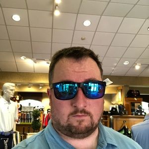 Meet your Posher, Tyler